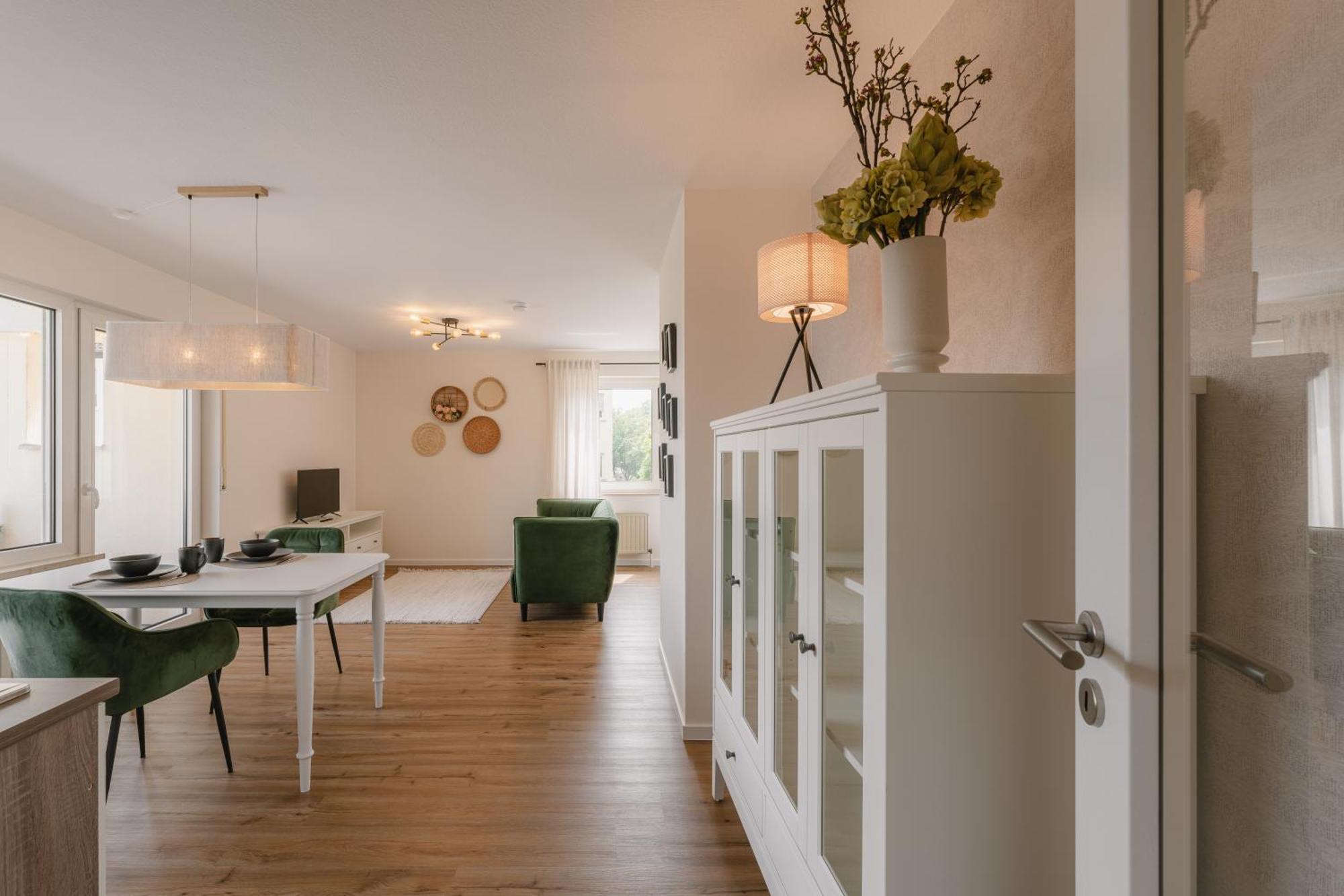 Exklusiv & Zentral: 1-Zi. Apartment Mit Balkon Stellplatz Bayreuth Bagian luar foto