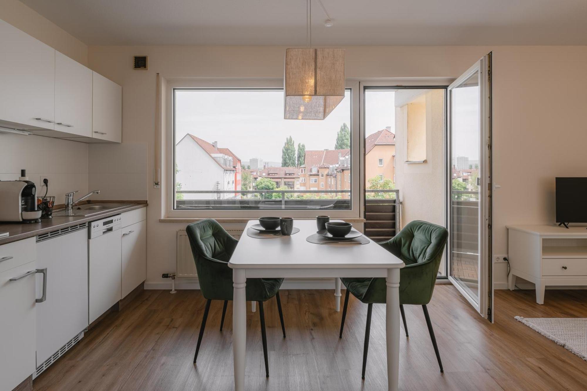 Exklusiv & Zentral: 1-Zi. Apartment Mit Balkon Stellplatz Bayreuth Bagian luar foto