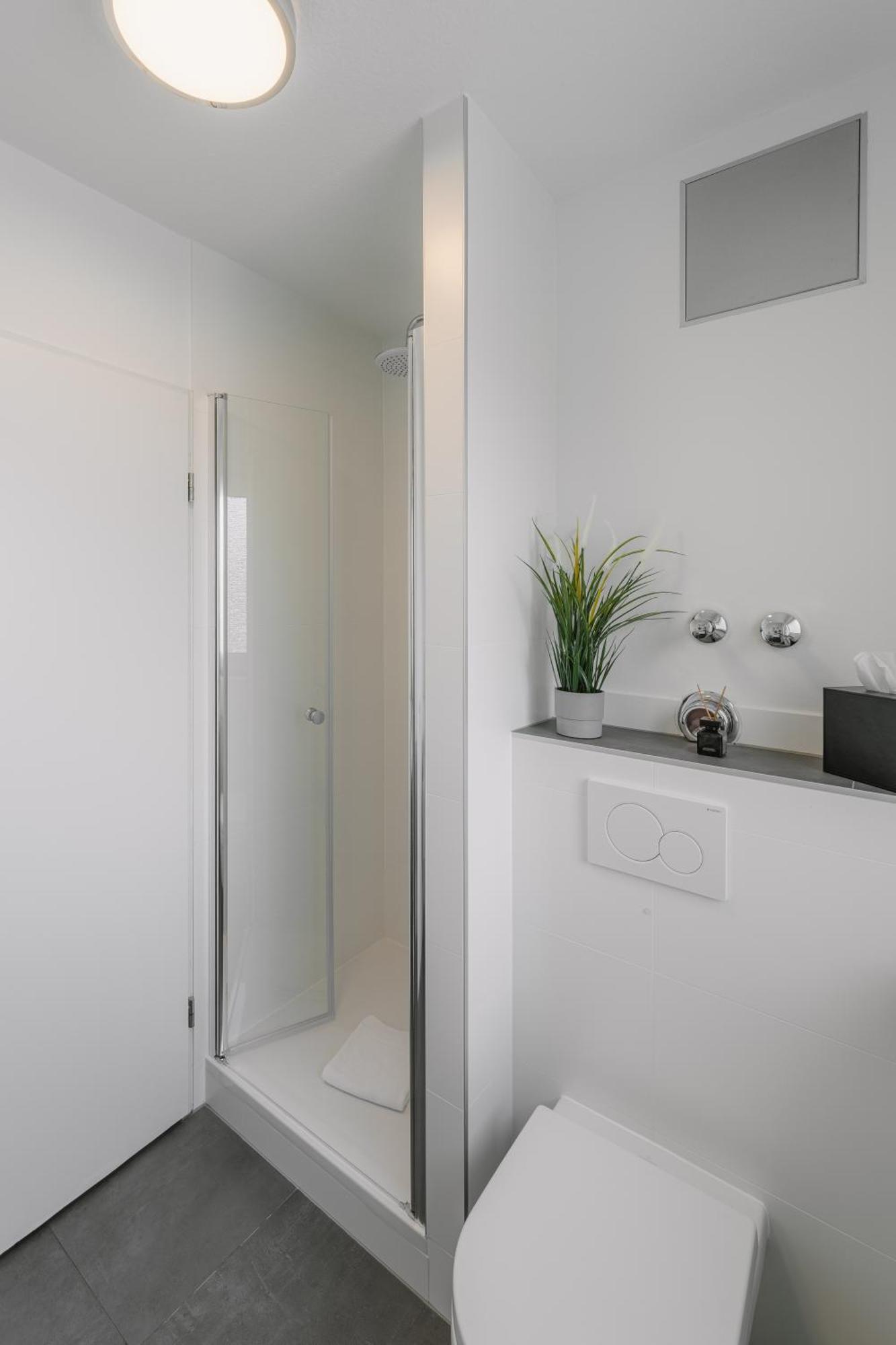 Exklusiv & Zentral: 1-Zi. Apartment Mit Balkon Stellplatz Bayreuth Bagian luar foto